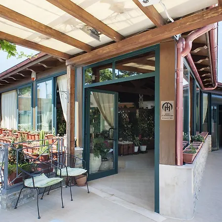 La Tramontana Hotel 3*